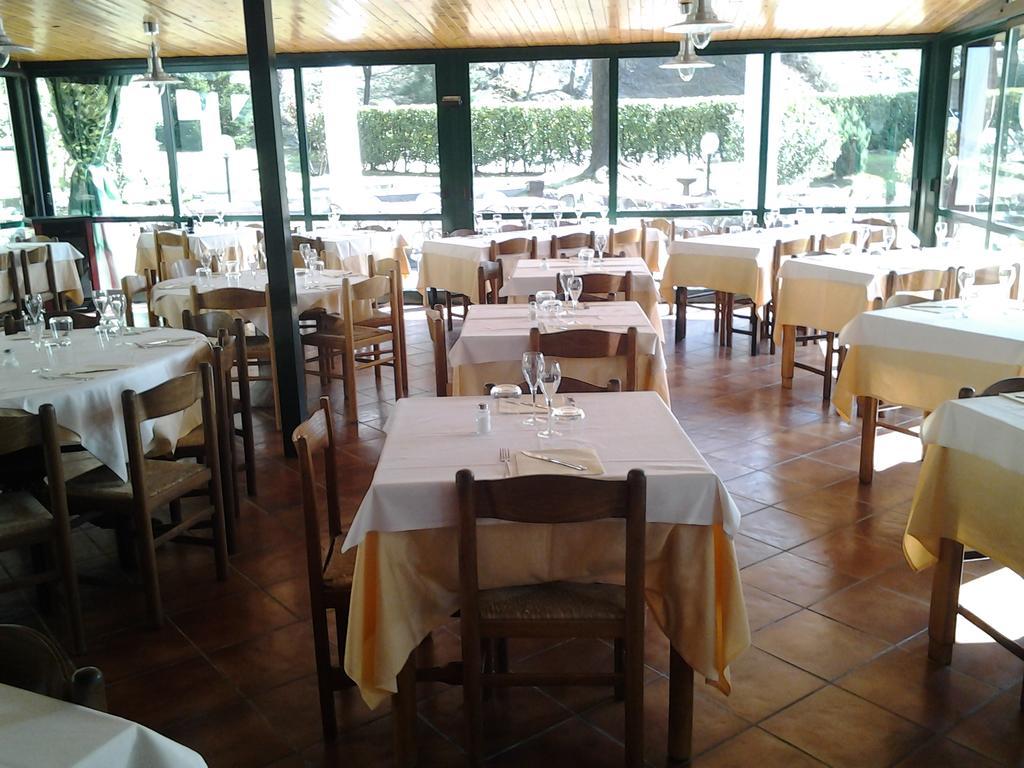 Trattoria I Bodega Hotel Abbadia Lariana Exterior photo